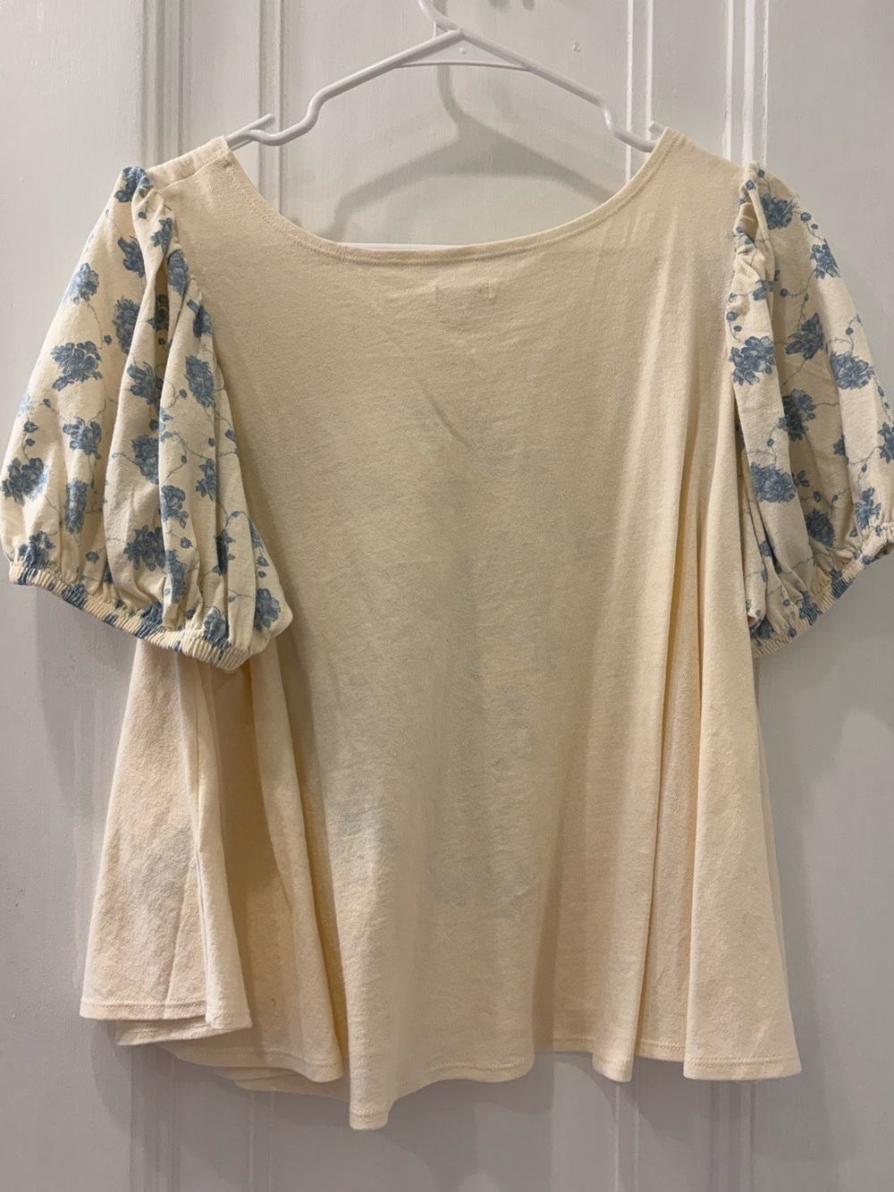 Kimchi Blue Graphic Tee - Picture 3 of 4